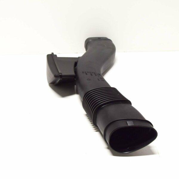 BMW X5 G05 Air Intake Tube Duct Right  13718662935 ORIGINAL - Image 2