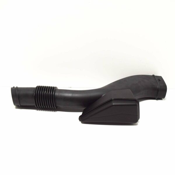 BMW X5 G05 Air Intake Tube Duct Right  13718662935 ORIGINAL - Image 3