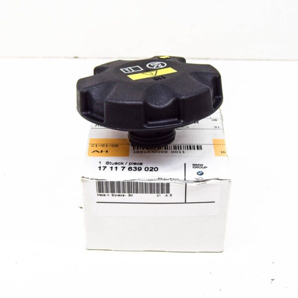 BMW 3 F30 Coolant Expansion Tank Screw Cap 17117639020 7639020 ORIGINAL
