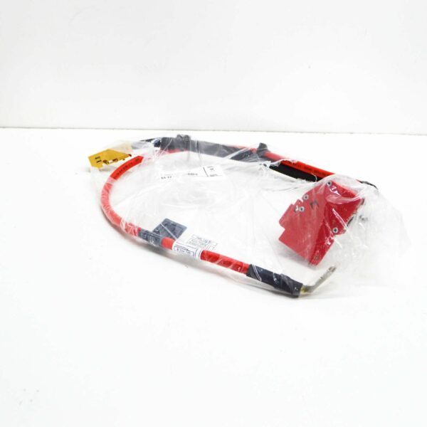 BMW 5 G30 Positive Battery Cable Harness 61128704746 ORIGINAL - Image 2