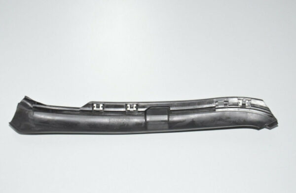 BMW 2 F45 Right Headlight And Hood Gasket 51767411604 7411604 ORIGINAL - Image 4