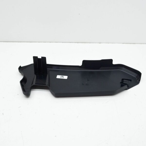 BMW 5 Touring G31 Fuse Box Cover 12908578818 8578818 ORIGINAL - Image 3