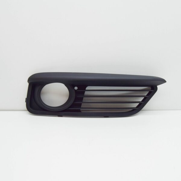 BMW 1 F21 Front Right Bumper Lower Fog Grill 51117371670 7371670 ORIGINAL - Image 2