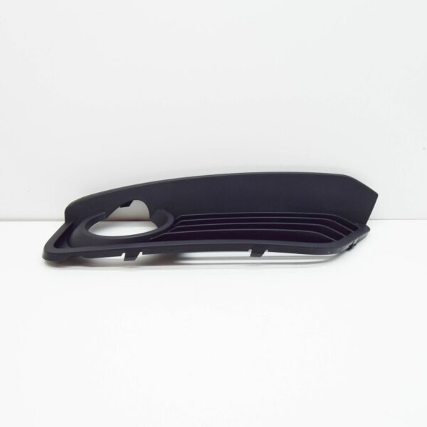 BMW 1 F21 Front Right Bumper Lower Fog Grill 51117371670 7371670 ORIGINAL - Image 4