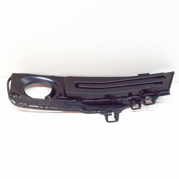 BMW 3 F30 Front Right Fog Light Grille 51117396858 7396858 2016 ORIGINAL - Image 5