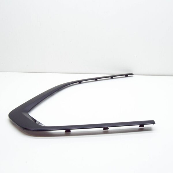 BMW X5 G05 Rear Right Side Window Finisher 51377444088 ORIGINAL - Image 5