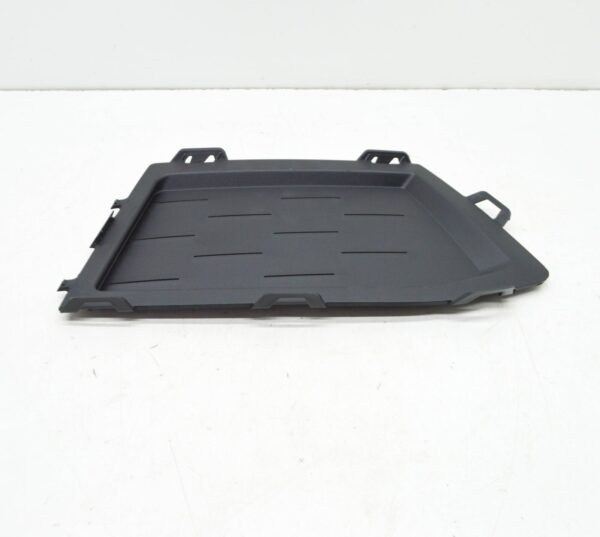 BMW 5 G30 M Front Bumper Right Grille Cover 51118098666 ORIGINAL - Image 5
