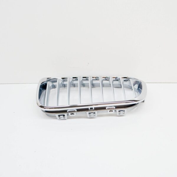 BMW 1 F20 Radiator Left Grille 51137371687 7371687 2015 ORIGINAL - Image 2