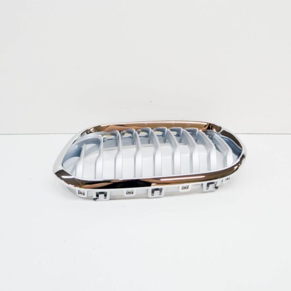 BMW 1 F20 Radiator Left Grille 51137371687 7371687 2015 ORIGINAL - Image 4