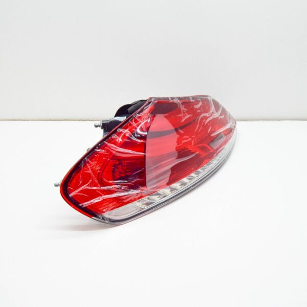 BMW Z4 Roadster E89 Rear Left Taillight 63217191775 7191775 ORIGINAL - Image 2