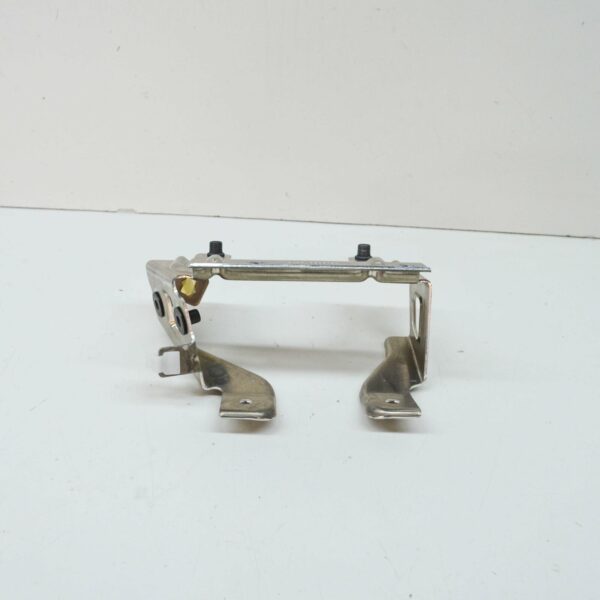 BMW 3 F30 Vacuum Pump Bracket 34336868058 ORIGINAL - Image 3