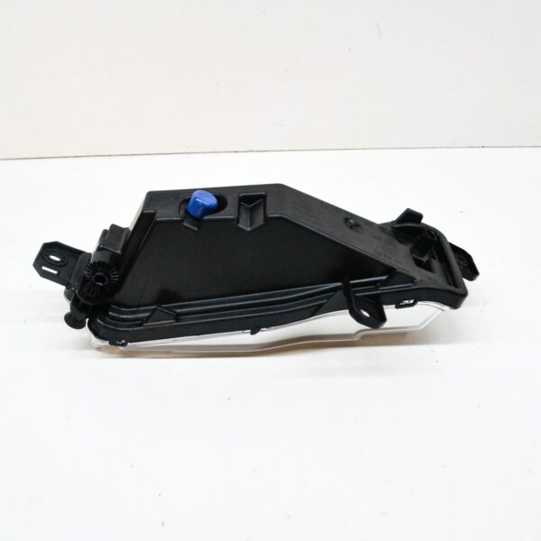 BMW X5 G05 Front Right Fog Light 7406366 63177406366 ORIGINAL - Image 4