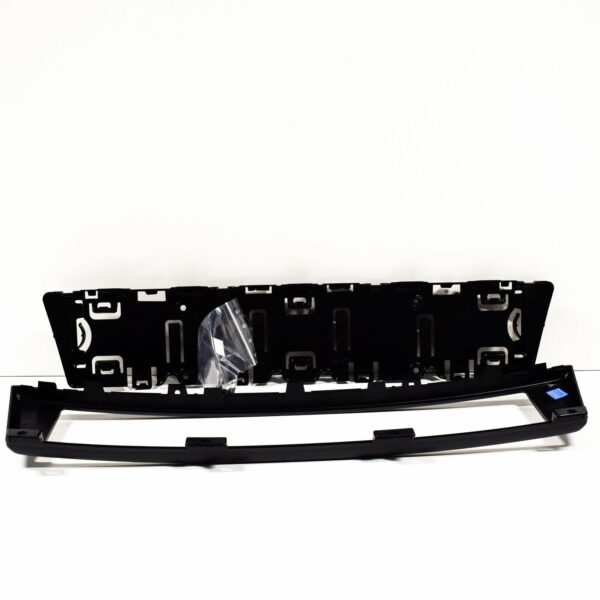 Audi A3 8P front bumper license plate holder 8P48072851QP New True