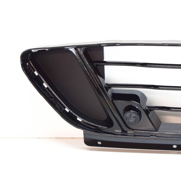 BMW 2 F45 Front Bumper Center Grille Sport Line PDC 51117364731 ORIGINAL 2015 - Image 4
