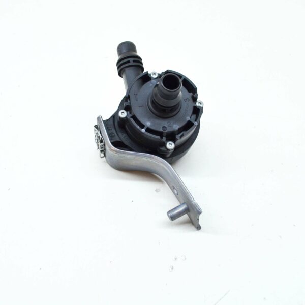 BMW 2 Active Tourer F45 Additional Water Pump 11518643397 ORIGINAL - Image 4