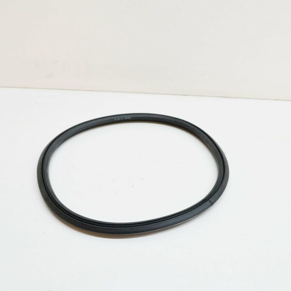 BMW E38 Sedan Tail Light Housing Seal 8360083 63218360083 NEW
