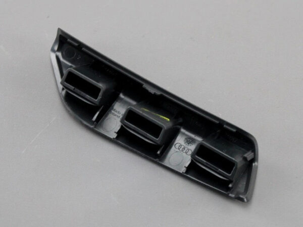 AUDI Q3 F3 Front Right Pull Handle Trim 83A867586 6PS 83A8675866PS ORIGINAL - Image 3