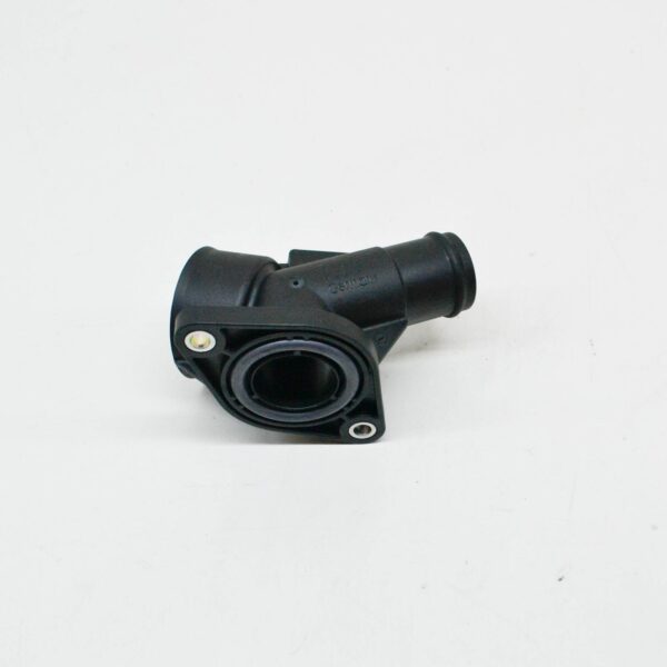 AUDI A5 Sportback 8T8 Rear Right Cooling System Flange 079121137F ORIGINAL - Image 4
