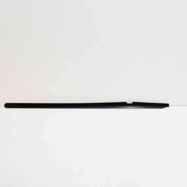 BMW 5 E28 Rear Right Door Outer Weatherstrip 51221864290 ORIGINAL - Image 2