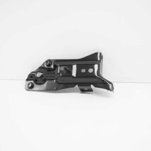 Audi A3 8P front left FENDER spacer 8P0821135B new original