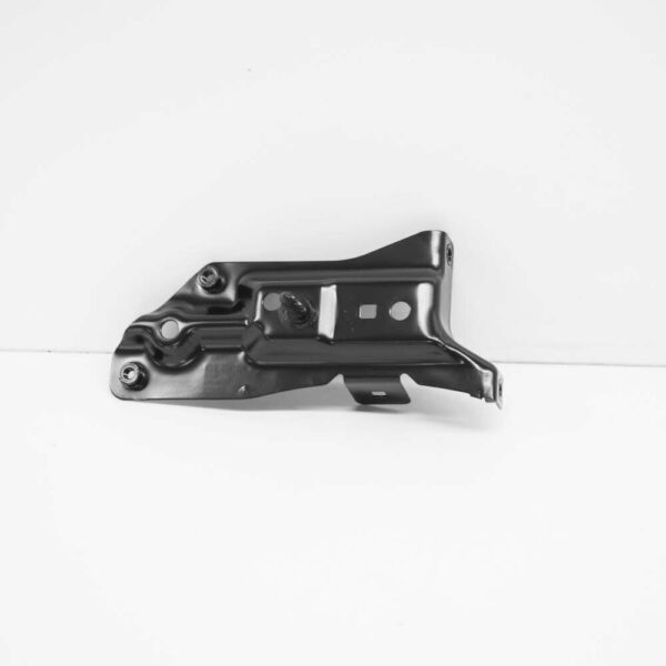 Audi A3 8P front left FENDER spacer 8P0821135B new original