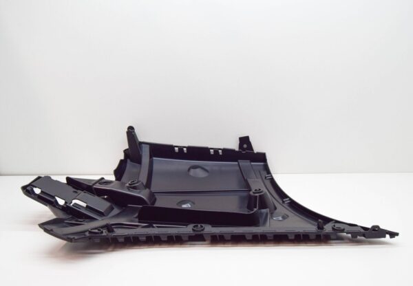 BMW M5 F90 Rear Right Bumper Bracket 51128098690 ORIGINAL - Image 3