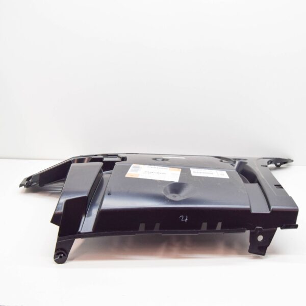 BMW M5 F90 Rear Right Bumper Bracket 51128098690 ORIGINAL - Image 4