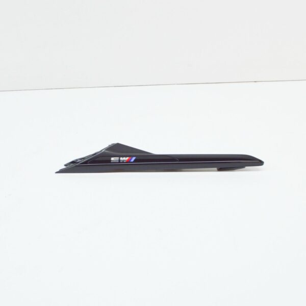 BMW M5 F90 Front Side Panel Right Air Duct Cover 51138076048 ORIGINAL - Image 4