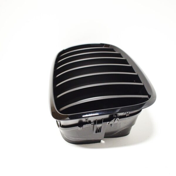 BMW X6 E72 Front Bumper Left Grille Black High Gloss 51712150247 ORIGINAL - Image 5