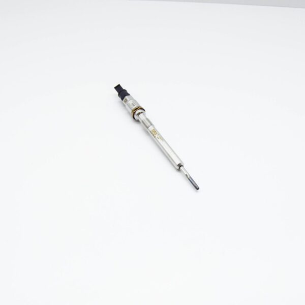 BMW 1 F20 Spark Plug 12232361832 ORIGINAL - Image 3