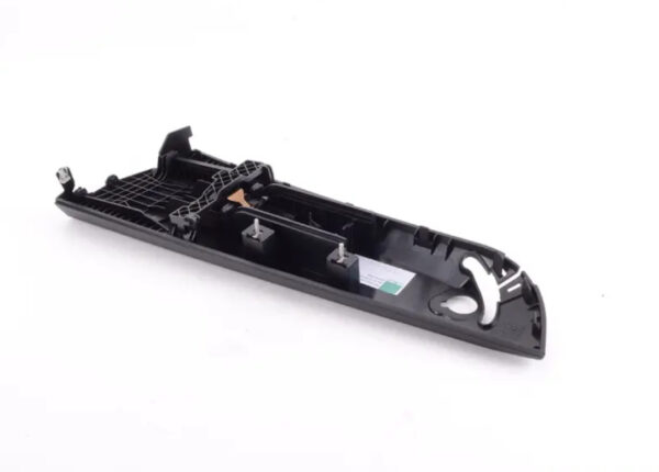 BMW 1 E88 Rear Left Side Trim Panel Capping 9128773 51439128773 ORIGINAL - Image 2
