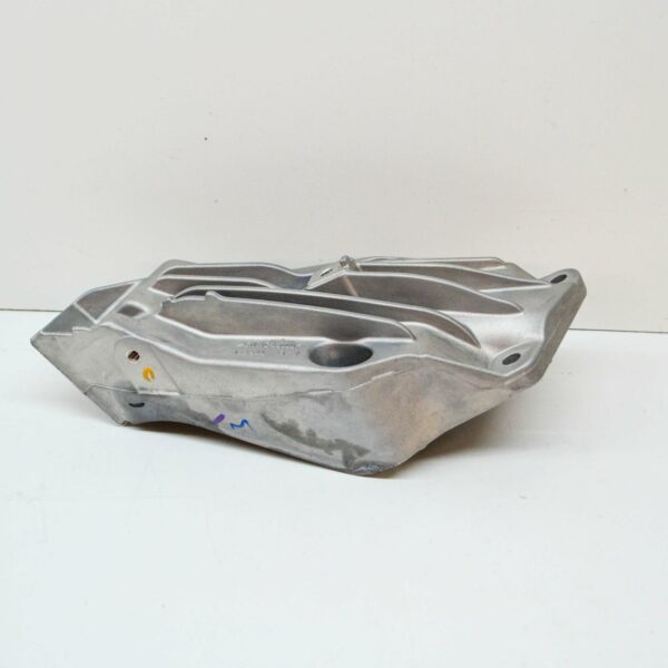BMW 3 G20 Left Engine Support Bracket 22116861559 6861559 ORIGINAL - Image 3