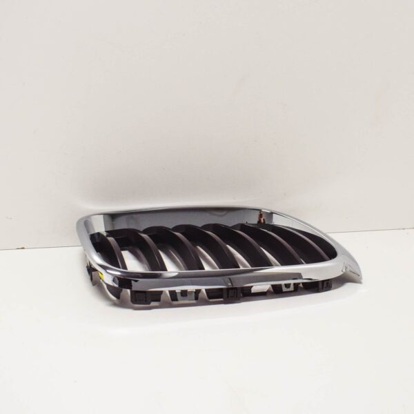 BMW X3 F25 ORIGINAL Front Right Grille 7338572 51117338572 2015 - Image 4