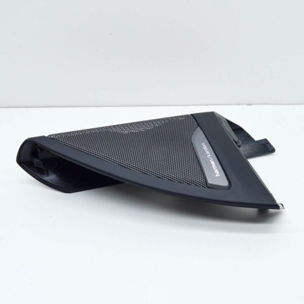 BMW X3 G01 M F97 Front Right Door Corner Trim Cover  51339460516 ORIGINAL - Image 2