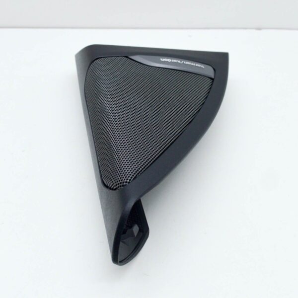 BMW X3 G01 M F97 Front Right Door Corner Trim Cover  51339460516 ORIGINAL - Image 3