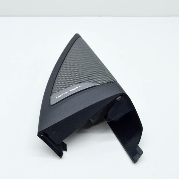 BMW X3 G01 M F97 Front Right Door Corner Trim Cover  51339460516 ORIGINAL - Image 5