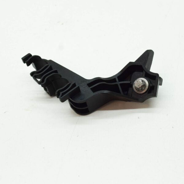 BMW 3 G20 Oil Cooler Line Bracket 17227936448 7936448 ORIGINAL - Image 3