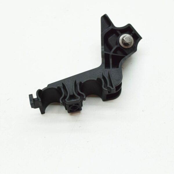 BMW 3 G20 Oil Cooler Line Bracket 17227936448 7936448 ORIGINAL - Image 4