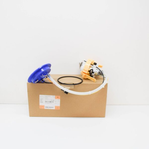 BMW 7 E65 Right Delivery Unit With In-Tank Pump 16117170004 ORIGINAL