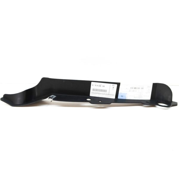 BMW 1 E82 M Front Bumper Lower Right Pressure Lip Seal  8046128 ORIGINAL