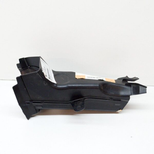 BMW 7 G11 730d Front Left Brake Air Intake Duct 51747475277 ORIGINAL