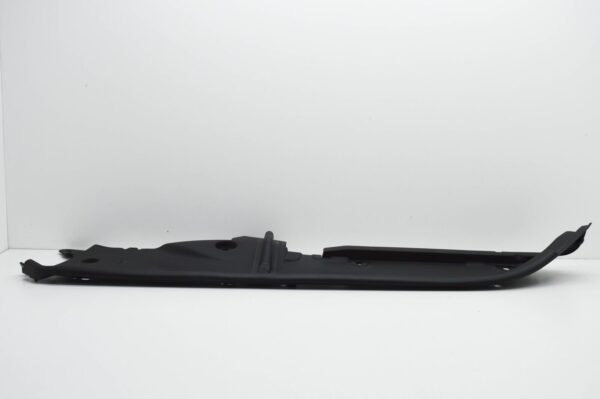 BMW 7 G11 Front Bonnet Hood Left Side Sealing  51767475289 ORIGINAL - Image 3