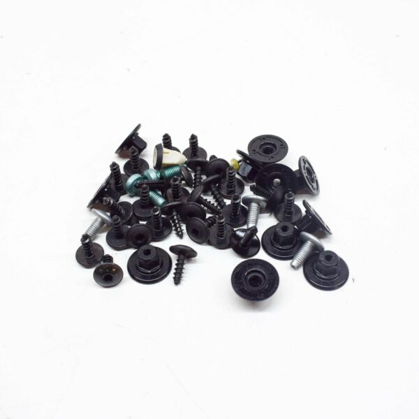AUDI A5 S5 8W6 Front Rear Wheehousing Liner Hardware Set V04017001BE ORIGINAL - Image 3