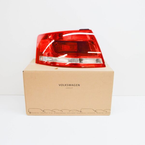 AUDI A4 Cabrio 8H7, B6, 8HE, B7 Rear Left Taillight 8H0945095E ORIGINAL