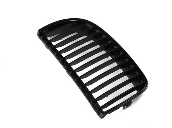 BMW 3 E90 Front Left Radiator M Black Grille 51712151895 ORIGINAL - Image 3