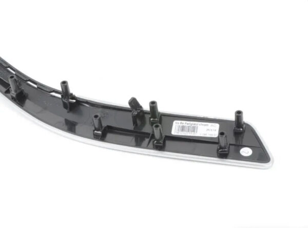 BMW 4 Coupe F32, F82 Front Right Accent Strip 51417389534 7389534 ORIGINAL - Image 3