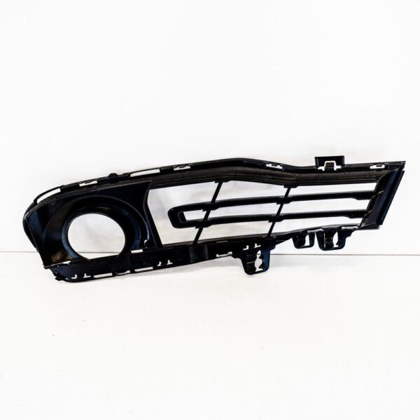 BMW 3 F30 Front Right Bumper Grill 51117386146 2016 ORIGINAL - Image 2
