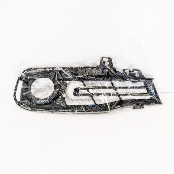 BMW 3 F30 Front Right Bumper Grill 51117386146 2016 ORIGINAL - Image 3