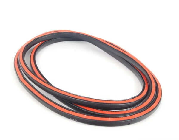 BMW 5 E39 Rear Door Seal 51229069324 9069324 ORIGINAL - Image 2