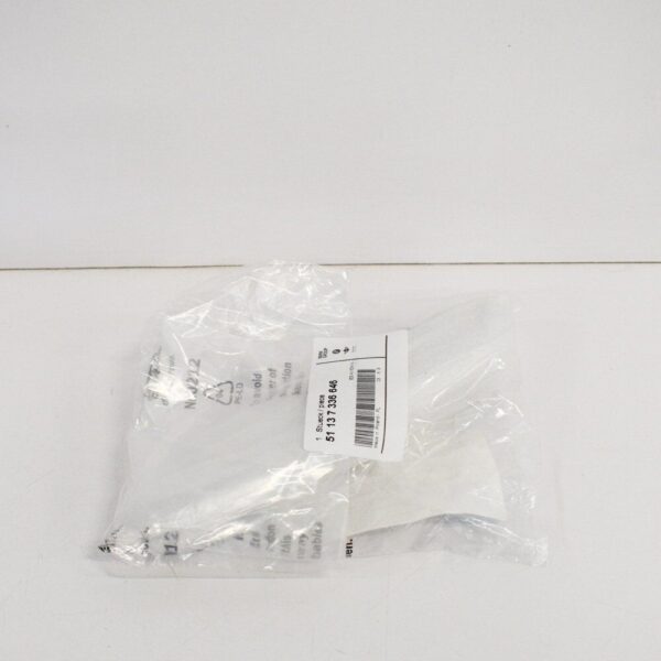 BMW 5 F10 Front Right Fender Moulding 51137336646 7336646 2012 ORIGINAL - Image 2